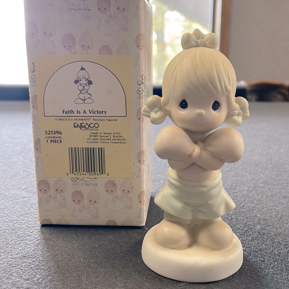 Precious Moments with box